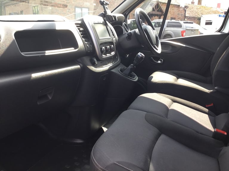 2021 Renault Trafic SL28 ENERGY dCi 120 Sport Nav Van PANEL VAN Diesel Manual