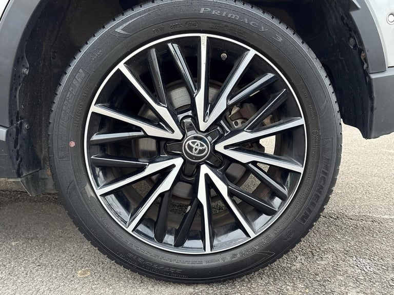 2019 Toyota C-HR 1.2T Excel 5dr (Leather) SUV Petrol Manual