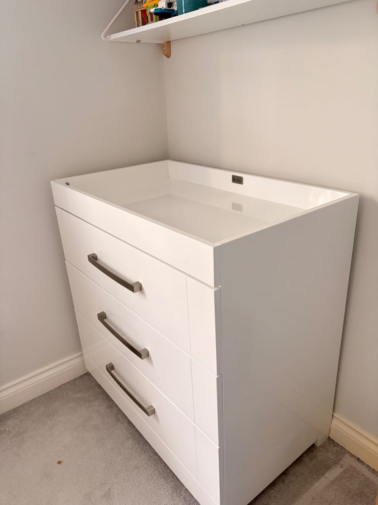 Nursery Bedroom Furniture 