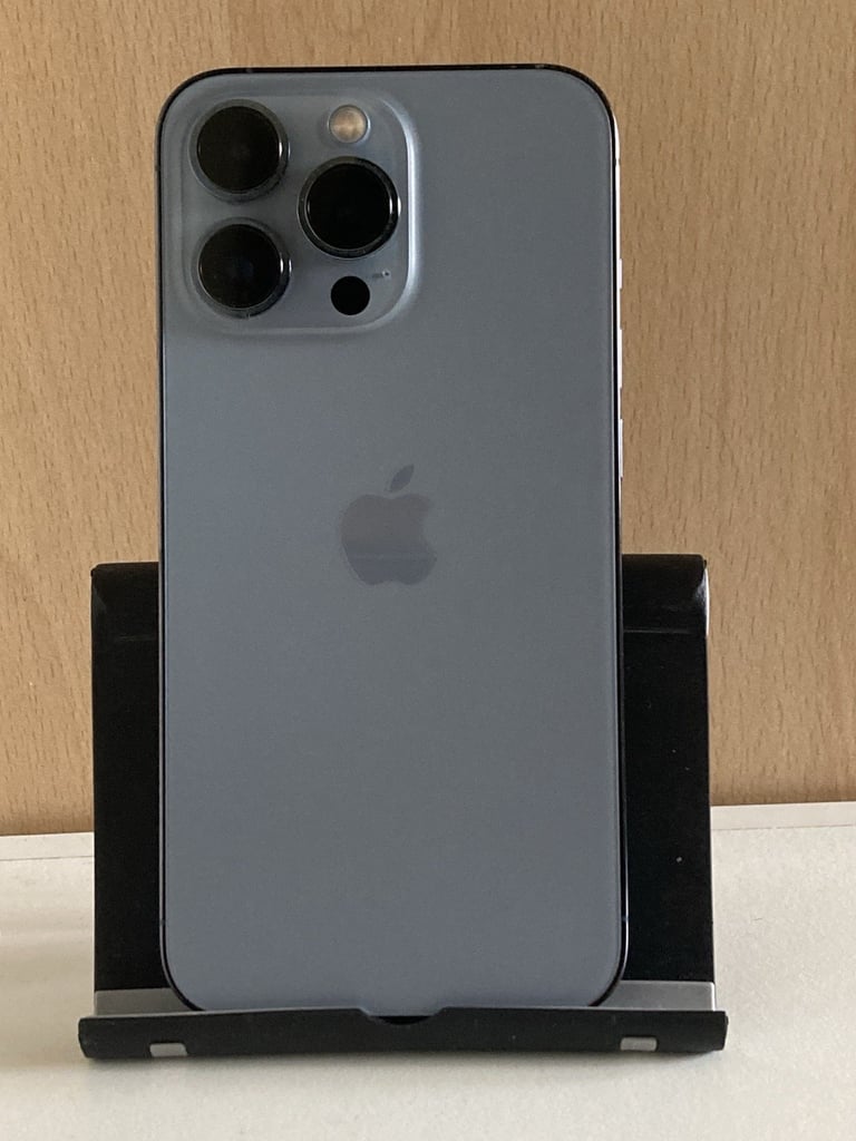 Apple iPhone 13 Pro - 128GB - Sierra Blue (Unlocked) A2215 (CDMA + GSM)