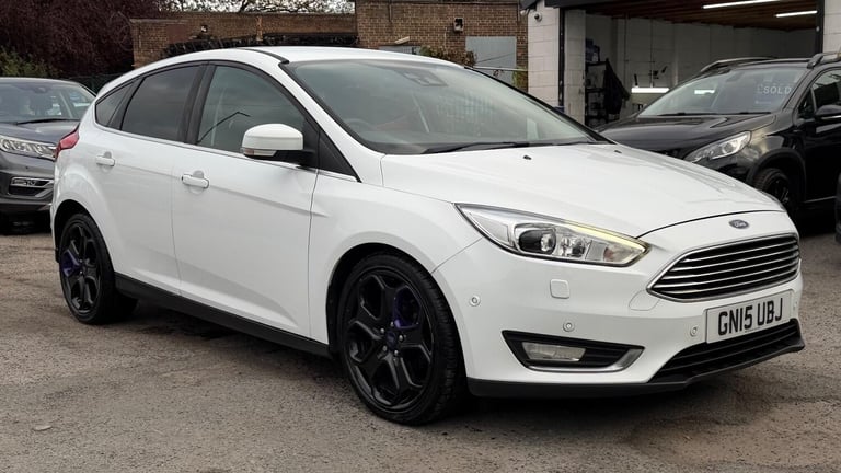 2015 Ford Focus 1.0T EcoBoost Titanium X Euro 6 (s/s) 5dr Hatchback Petrol Manual