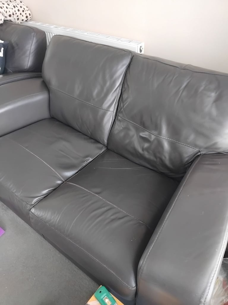 Two seat leather sofa heavy, good quality