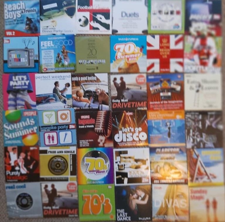 200 cds in cardboard sleeves. the lot for £10.00