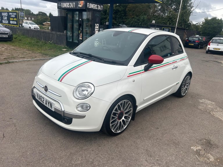 2013 Fiat 500 0.9 TwinAir Street Euro 5 (s/s) 3dr HATCHBACK Petrol Manual