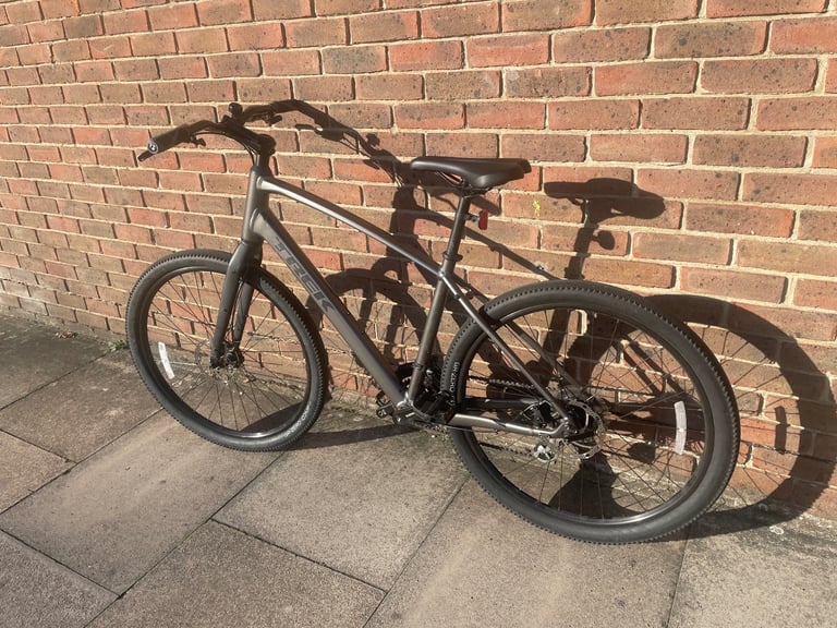 Trek Duel Sport Hybrid Bike