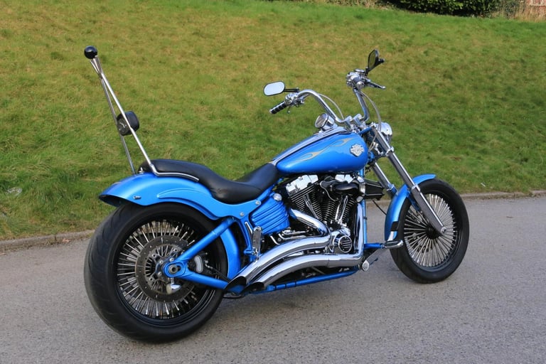 Harley-Davidson FXCWC SOFTAIL ROCKER C 2011 1584cc