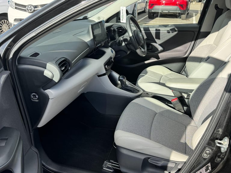 2023 Toyota Yaris 1.5 VVT-h Excel Hatchback 5dr Petrol Hybrid E-CVT Euro 6 (s/s) (116 ps) HATCHBA...