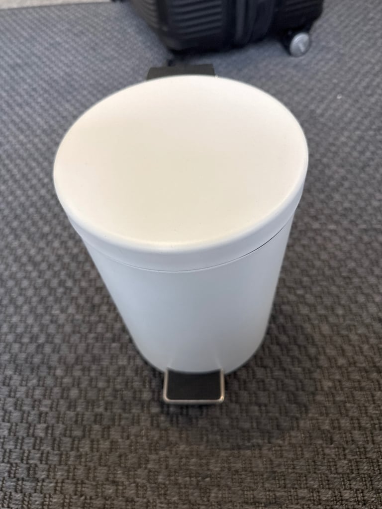 image for Bin 