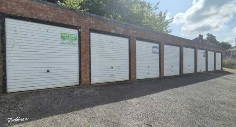 Garage to rent in Birmingham (B44) | Stashbee