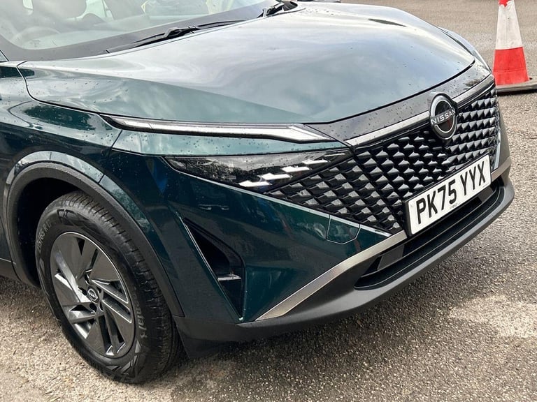 2025 Nissan Qashqai 1.3 DiG-T MH Acenta Premium 5dr HATCHBACK PETROL Manual