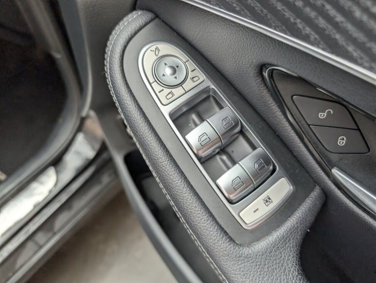 2018 Mercedes-Benz GLC 2.1 GLC220d AMG Line SUV 5dr Diesel G-Tronic+ 4MATIC Euro 6 (s/s) (170 ps)...