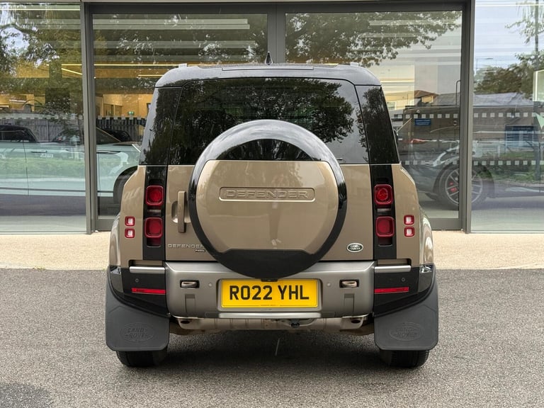 2022 Land Rover Defender 110 2.0 P400e 15.4kWh X-Dynamic HSE SUV 5dr Petrol Plug-in Hybrid Auto 4...