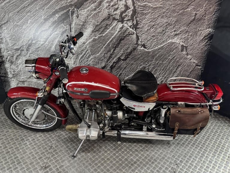 URAL RED STAR 750 2002