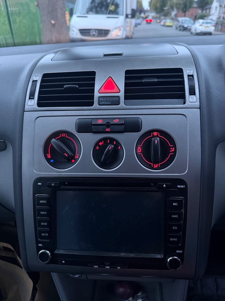 Volkswagen, TOURAN, MPV, 2008, Semi-Auto, 1968 (cc),5 doors - Image 8