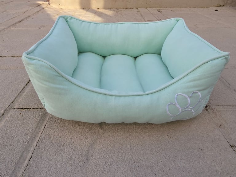 Cat Bed