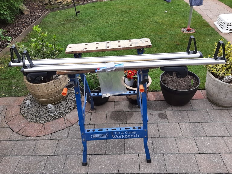 Car Roof Bars