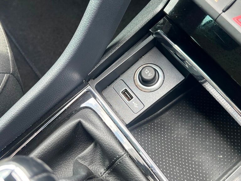 Skoda Karoq 1.0 TSI SE Nav Plus SUV 5dr Petrol Manual Euro 6 (s/s) (115 ps)