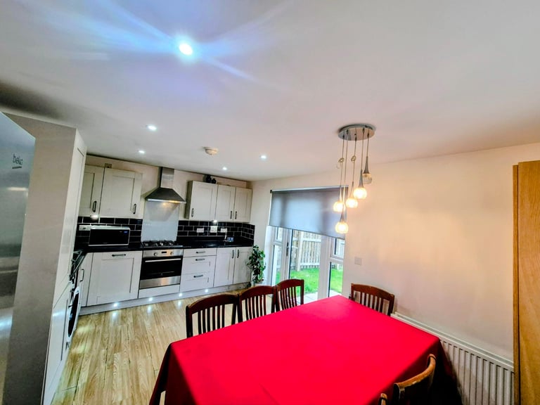 Rooms to rent