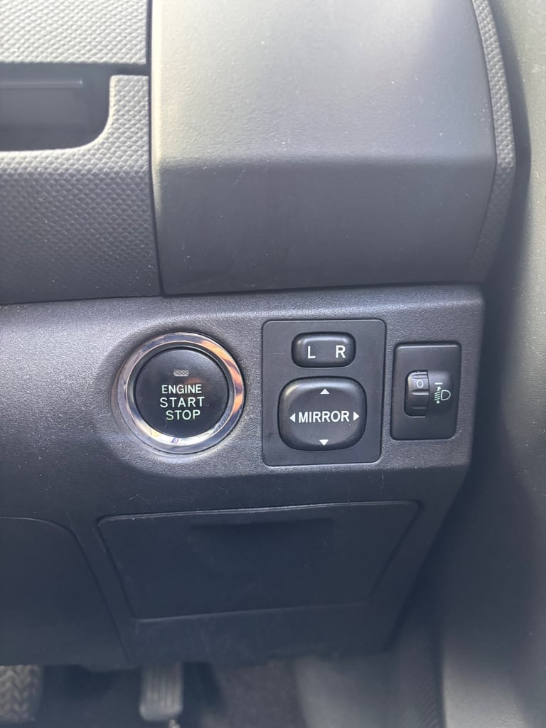 Toyota, YARIS, Hatchback, 2007, Manual, 1296 (cc), 5 doors