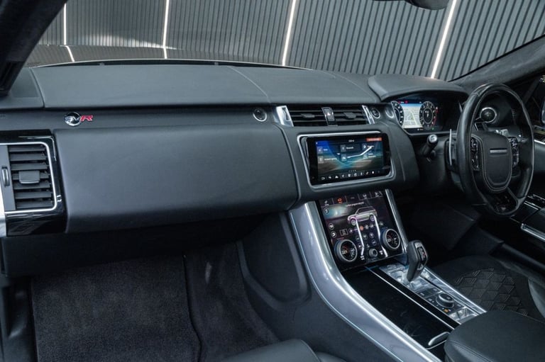 2018 Land Rover Range Rover Sport 5.0 V8 S/C 575 SVR 5dr Auto ESTATE PETROL Automatic