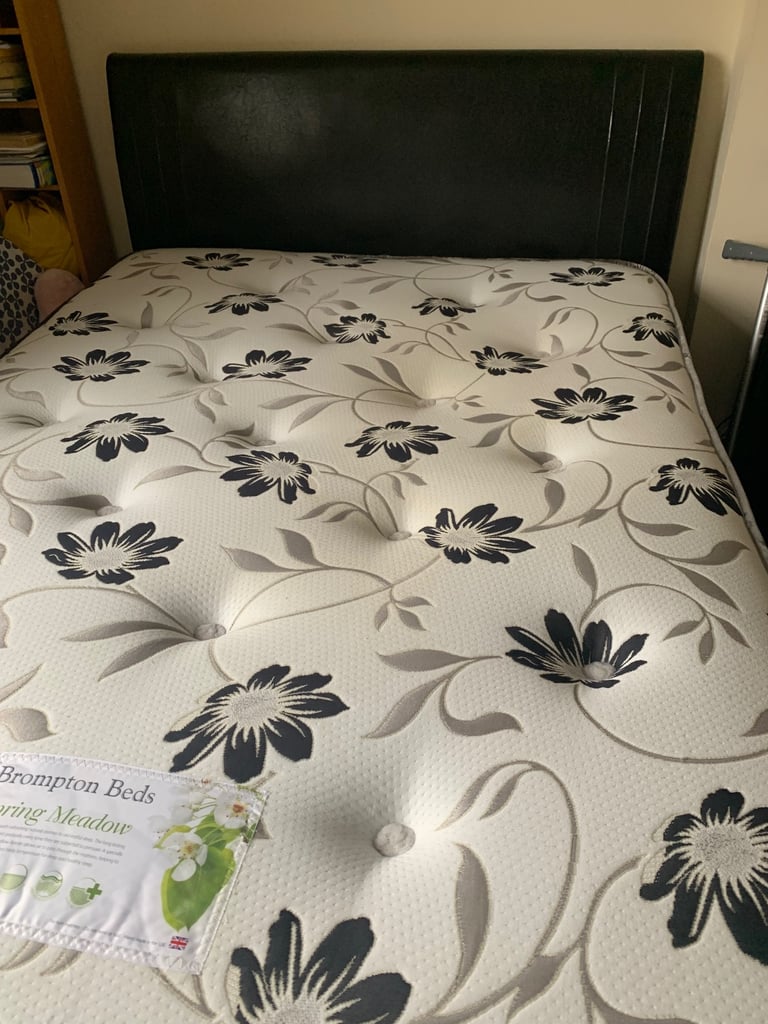 King size Bed Black Leather thick mattress