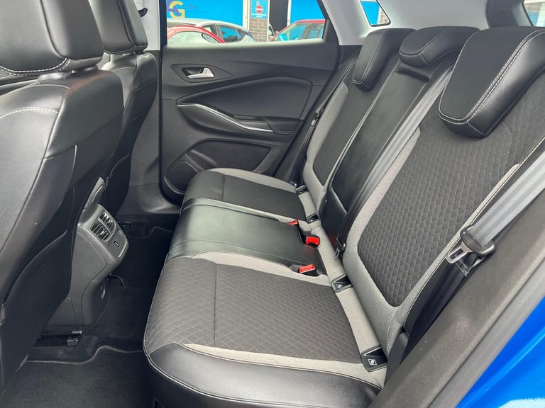 2020 Vauxhall Grandland X 1.2 Turbo SRi Nav Euro 6 (s/s) 5dr HATCHBACK Petrol Manual