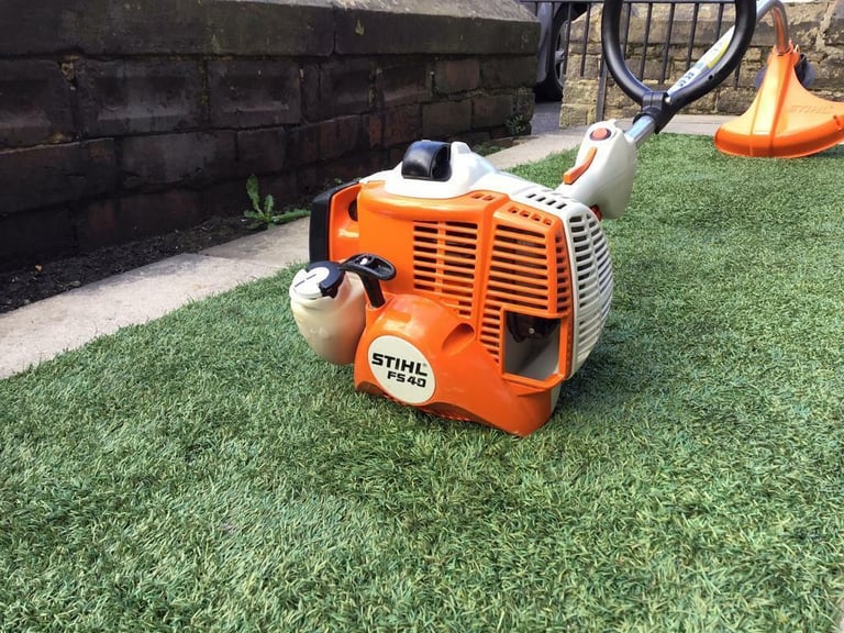 Stihl FS40 strimmer excellent condition just serviced