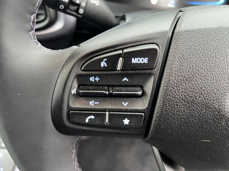 2025 Hyundai i10 1.2 Premium Auto Euro 6 (s/s) 5dr HATCHBACK Petrol Automatic