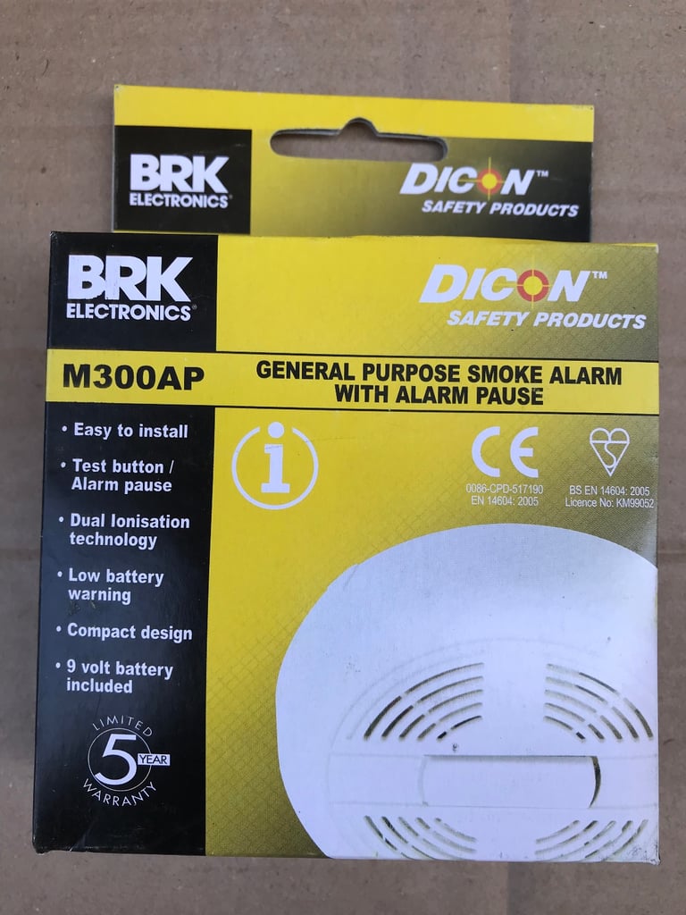 image for Job Lot 7 New Smoke Alarms