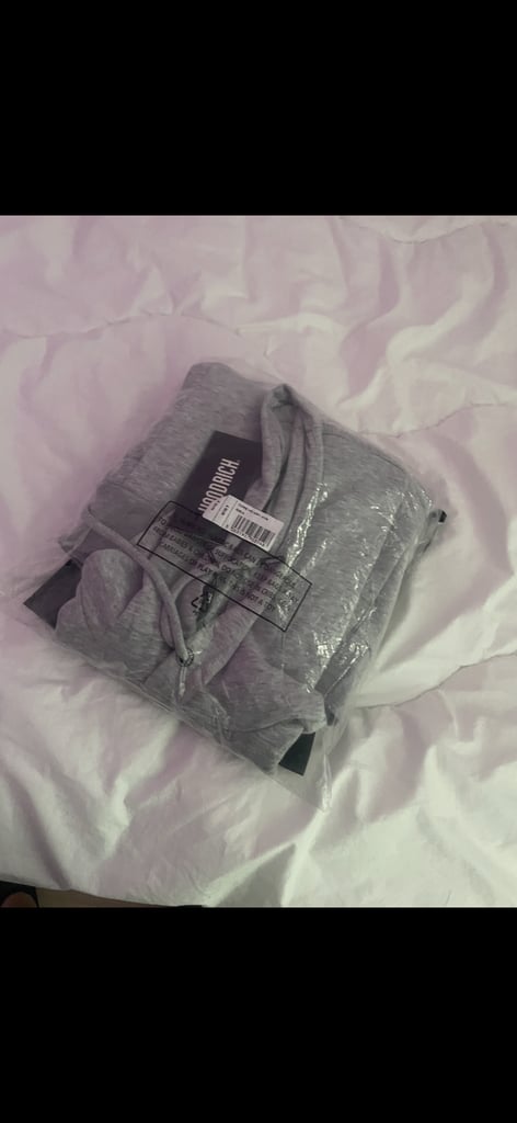 image for Hoodrich grey hoodie size S