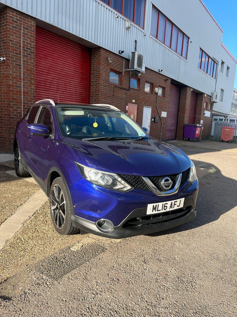 2016 Nissan Qashqai 1.2 DIG-T Tekna 2WD Euro 6 (s/s) 5dr HATCHBACK Petrol Manual