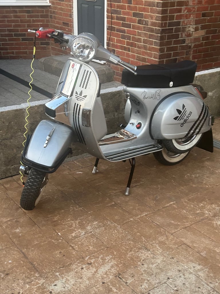 image for Lml star 125 2 stroke same scooter as Vespa px in nice condition 
