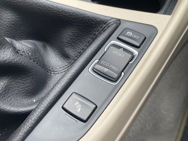 2012 BMW 1 Series 2.0 120d SE Euro 5 (s/s) 5dr HATCHBACK Diesel Manual