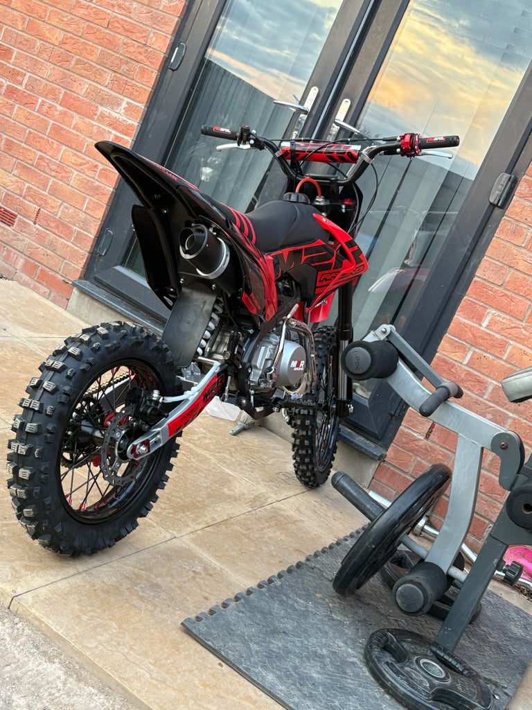 image for M2R S2 140cc pitbike 