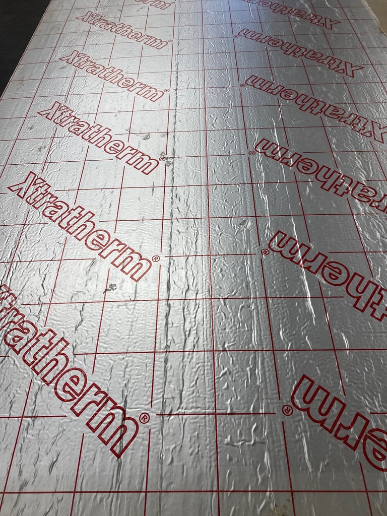 Floor insulation 