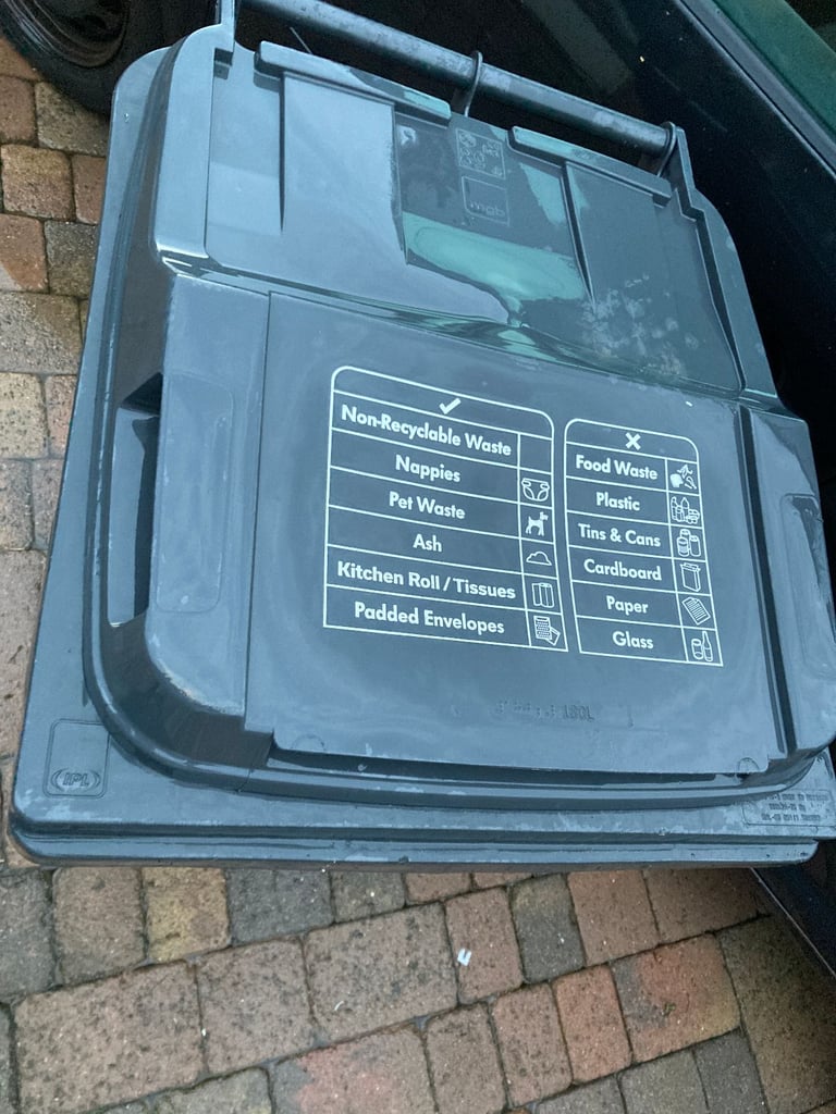 BLACK WHEELIE BIN hardly used