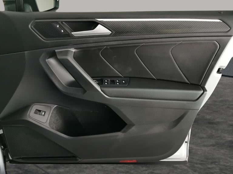 2022 Volkswagen Tiguan Allspace 1.5 TSI R-Line SUV 5dr Petrol DSG Euro 6 (s/s) (150 ps) - AUTO PA...