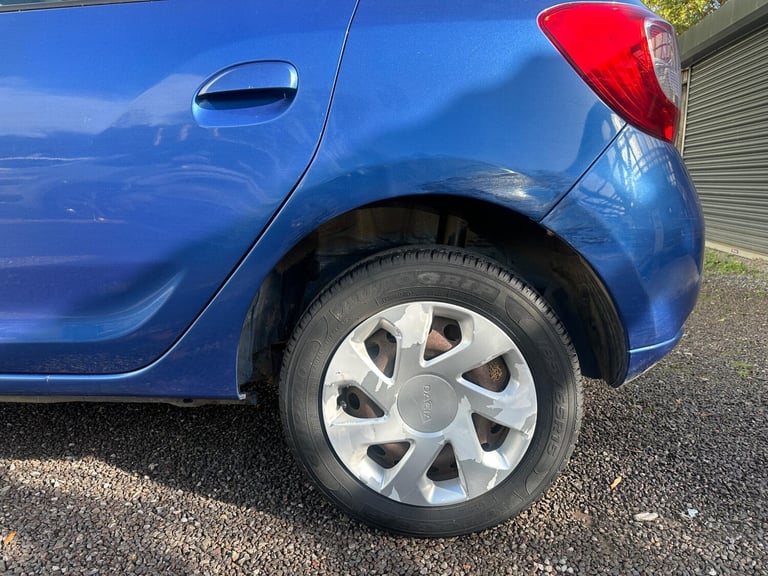 2013 Dacia Sandero 0.9 TCe Laureate Euro 5 5dr HATCHBACK Petrol Manual