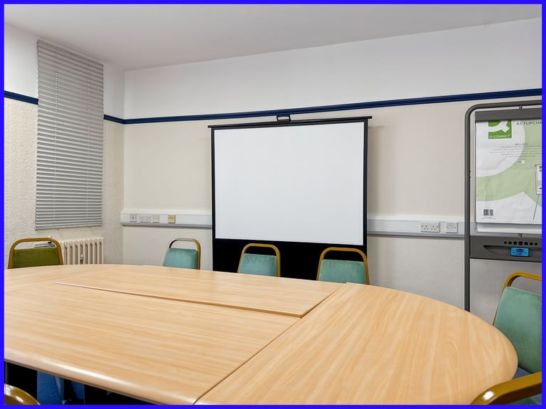 Great Yarmouth - NR30 1RR, Access to professional office space for 5 people in HQ Fastoff House