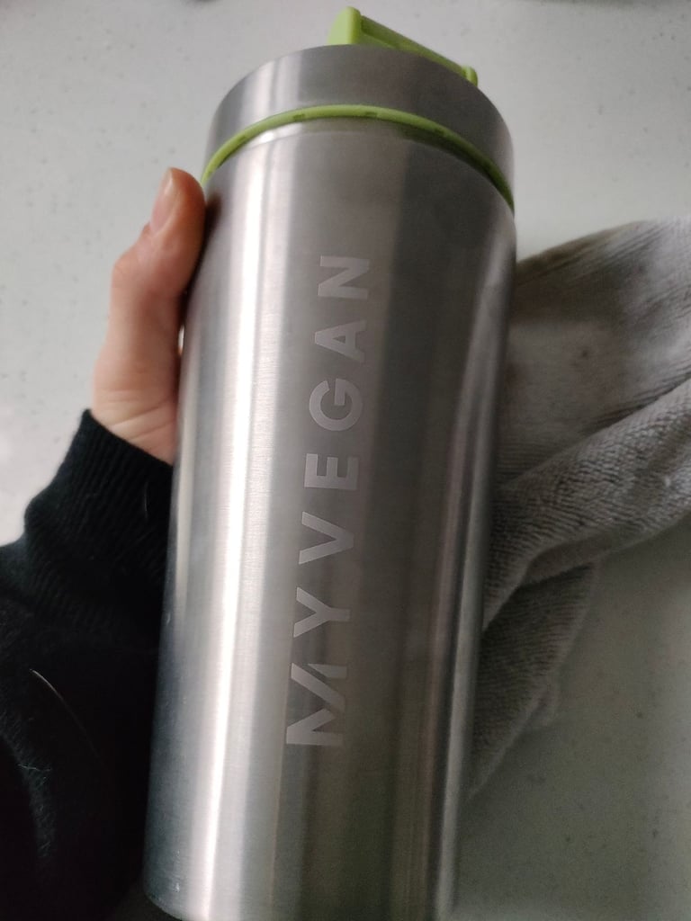 MyProtein myVegan metal protein shaker
