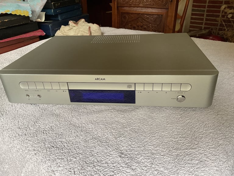 Arcam Solo Integrated Amplifier/CD Player/DAB/FM 