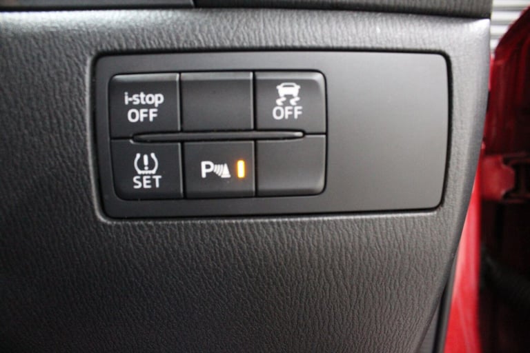 2017 Mazda Mazda3 2.0 SKYACTIV-G Sport Nav Euro 6 (s/s) 5dr HATCHBACK Petrol Manual