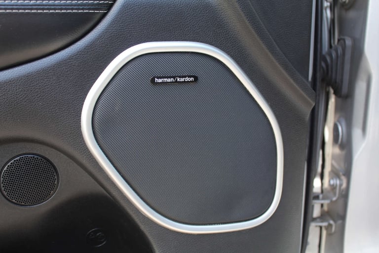 2017 Jeep Grand Cherokee 6.4 Grand Cherokee Hemi SRT8 Auto 4WD 5dr SUV Petrol Automatic