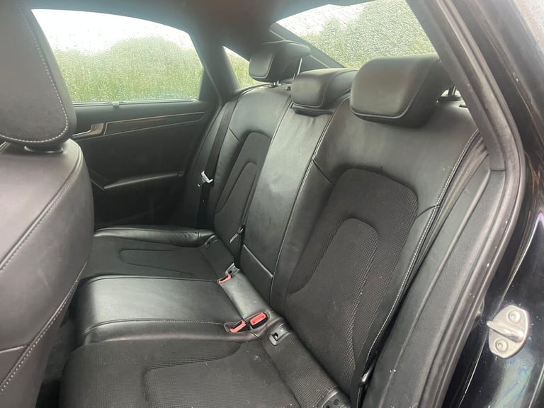  Audi A4 2.0 TDI Black Edition Euro 5 (s/s) 4dr Diesel Manual