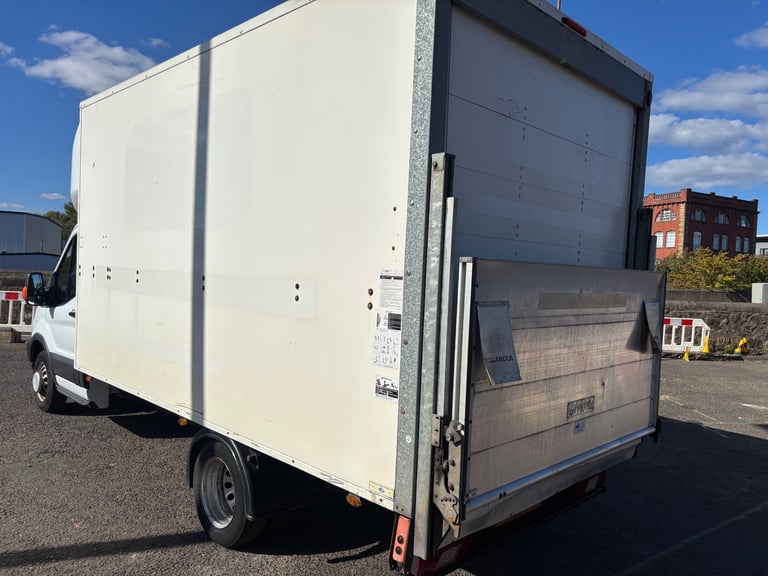 Ford transit Luton box van 2018 no vat £8250