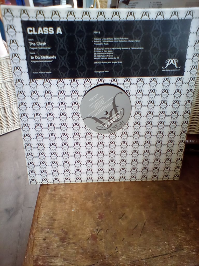 CLASS A, THE CLASH, 12 INCH VINYL EP. 