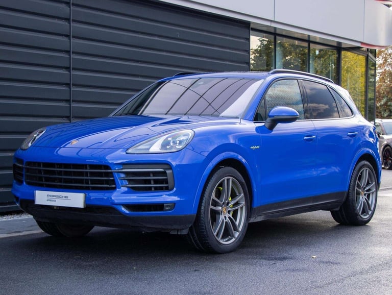 2022 Porsche Cayenne Estate Special Editions E-Hybrid Platinum Edition 5dr Tiptronic  Estate Plug...