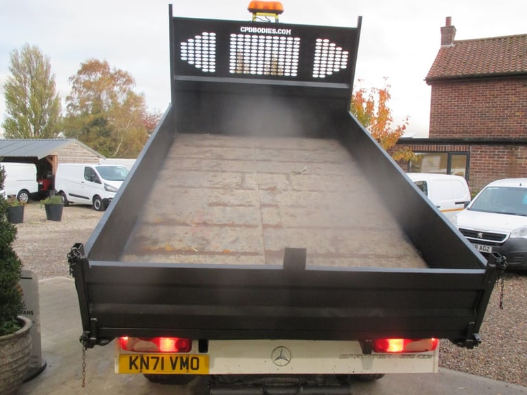 2021 Mercedes-Benz Sprinter CDI 3.5t Progressive SINGLE CAB TIPPER 3 SEATS. Tipper Diesel Manual