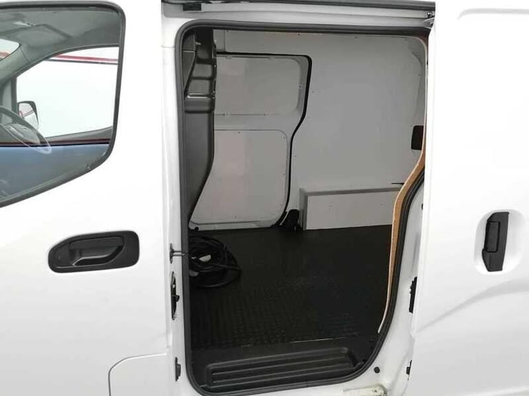 2021 Nissan e-NV200 40kWh Acenta Panel Van 5dr Electric Auto SWB (Quick Charge) (109 ps) PANEL VA...