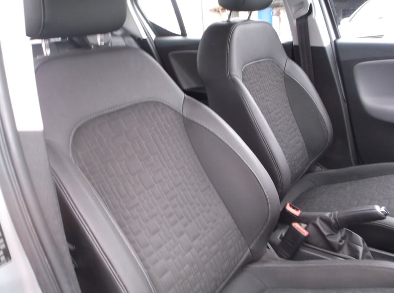 2017 Vauxhall Corsa 1.4 ecoFLEX SE 5dr HATCHBACK Petrol Manual